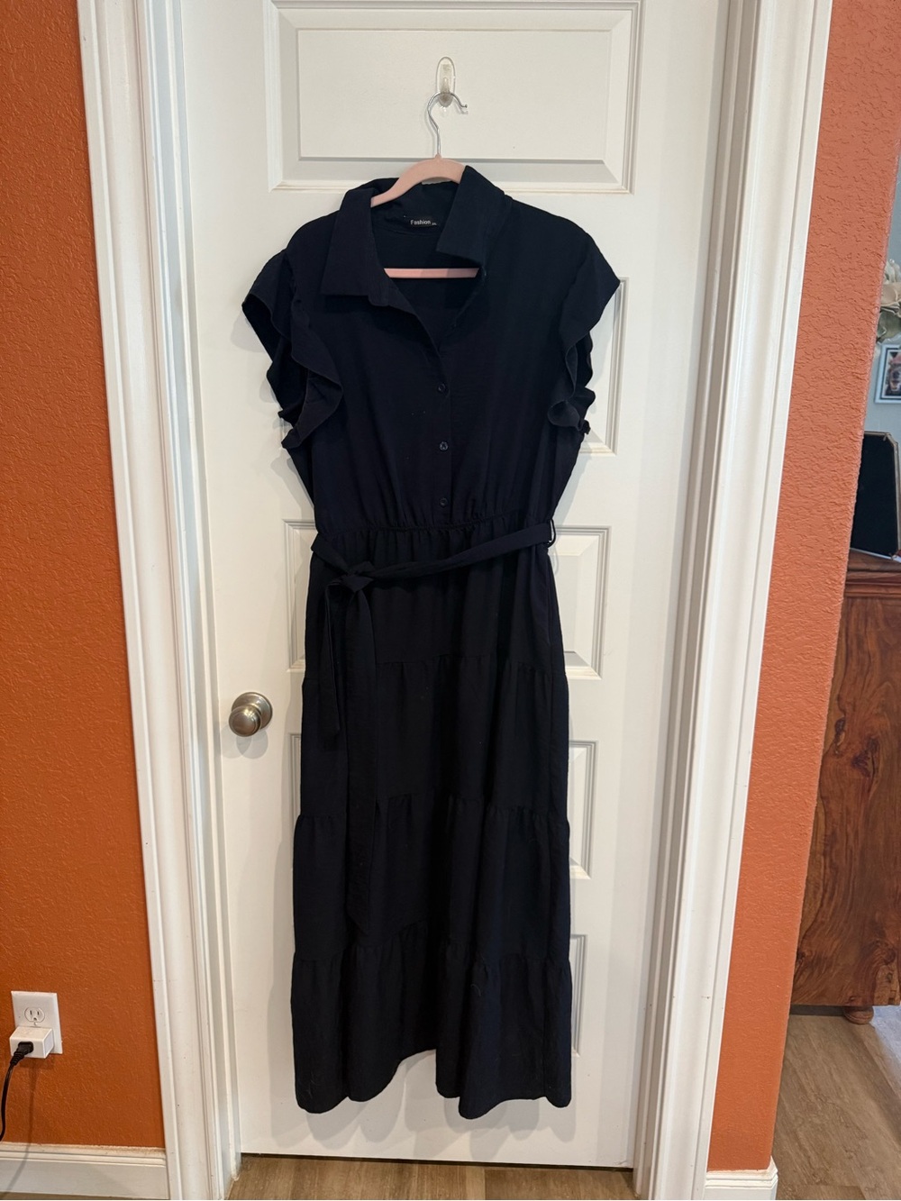 Women's navy Button-Front Tiered Maxi Dress with Belt